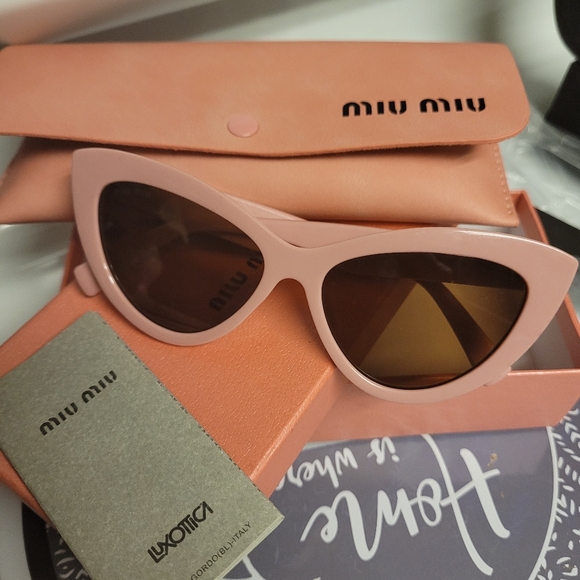 ✅WILL BE $145, LAST DAY SALE PRICE FOR THE YEAR!!AFTER,WILL BE STORED 1/1/2025 - Picture 11 of 11